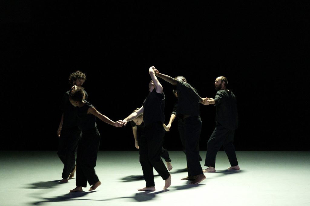 à l&rsquo;ombre d&rsquo;un vaste détail, hors tempête. image 5